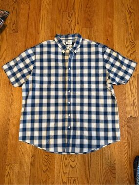 croft & barrow Blue and White Large Check Short-Sleeve Button-Down Shirt